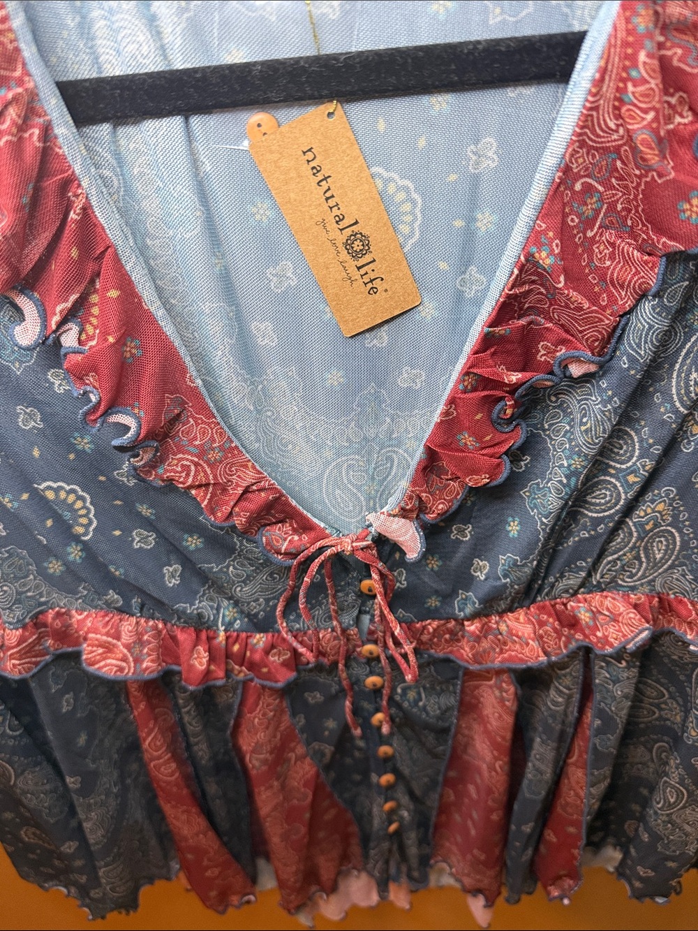 NATURAL LIFE Blue and Rust Paisley Ruffle V-Neck Tie-Front Blouse Mesh Flowy New - Picture 4 of 7